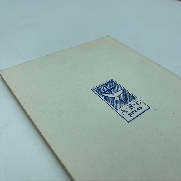 Understand and Develop Your ESP Book 1977 - Picture 6 of 7